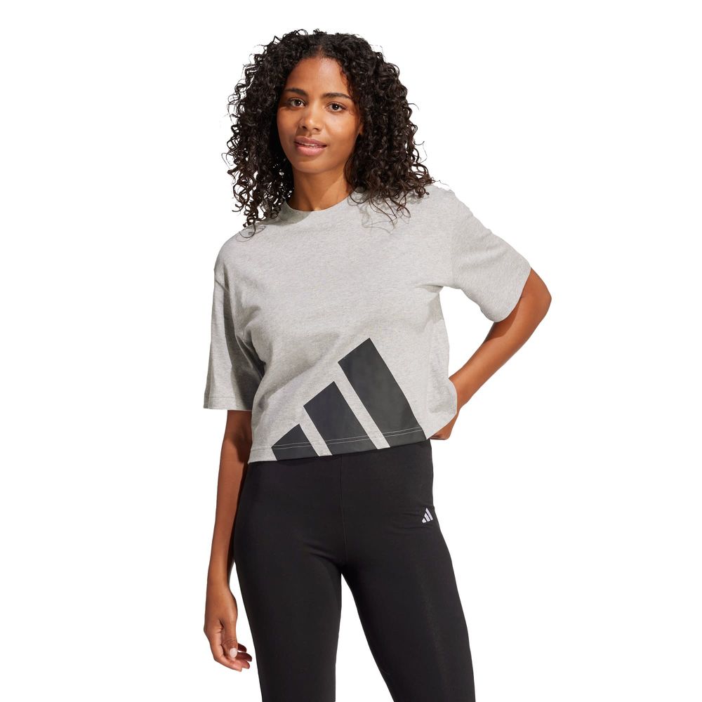 Foto 3 pulgar | Playera Essentials Boyfriend Logo Grande Adidas Gris Mujer