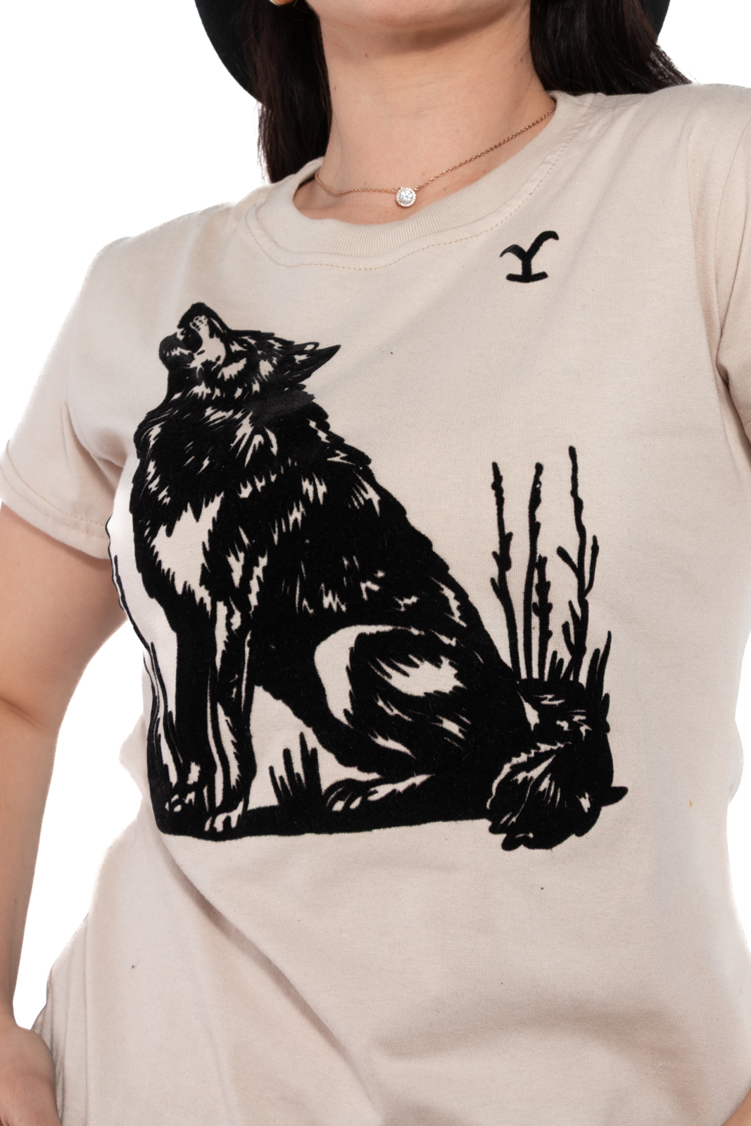 Foto 8 pulgar | Playera Yellowstone Lobo Terciopelo Arena