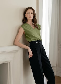 Foto 4 | Blusa Evaless Sin Mangas Con Cuello En V Plisada Para Mujer, Color Verde Helecho S - Venta Internacional.