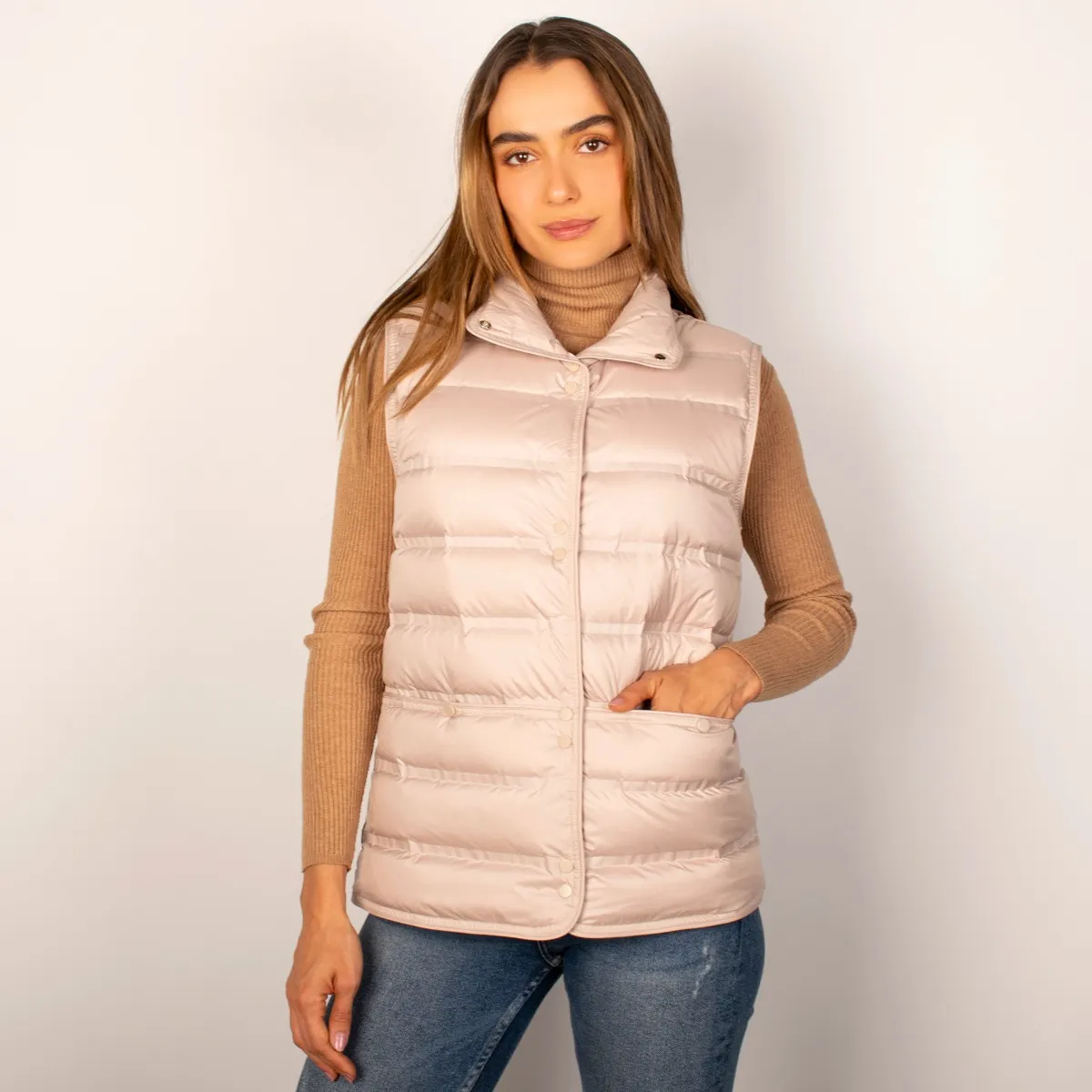 Chaleco Greenlander Para Mujer Capitonado De Pluma Y Cuello Alto