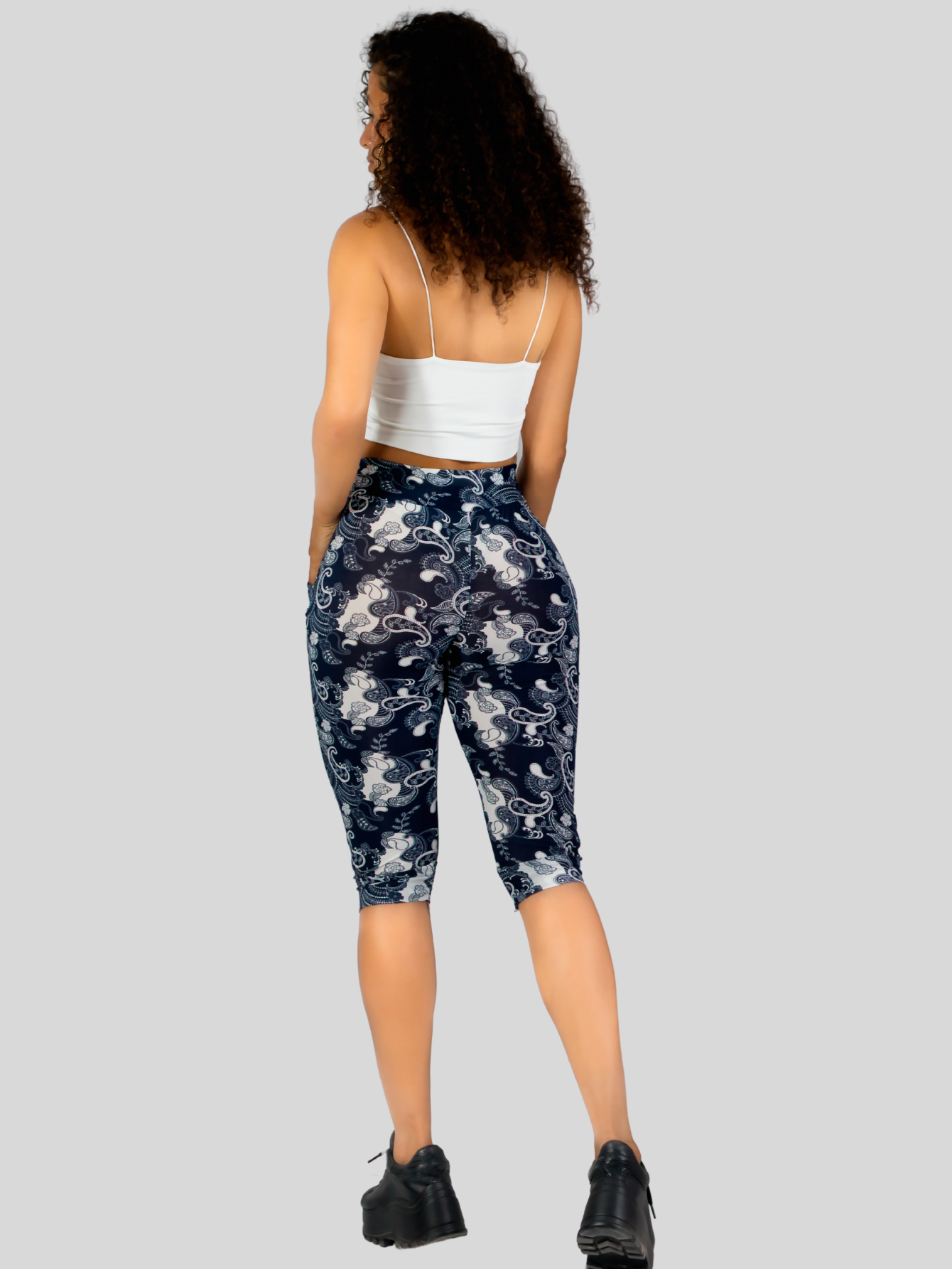 Foto 4 pulgar | Leggins Mujer Capris Bermuda Mallones Cap-011 Diseño 2 Mayon Mallas