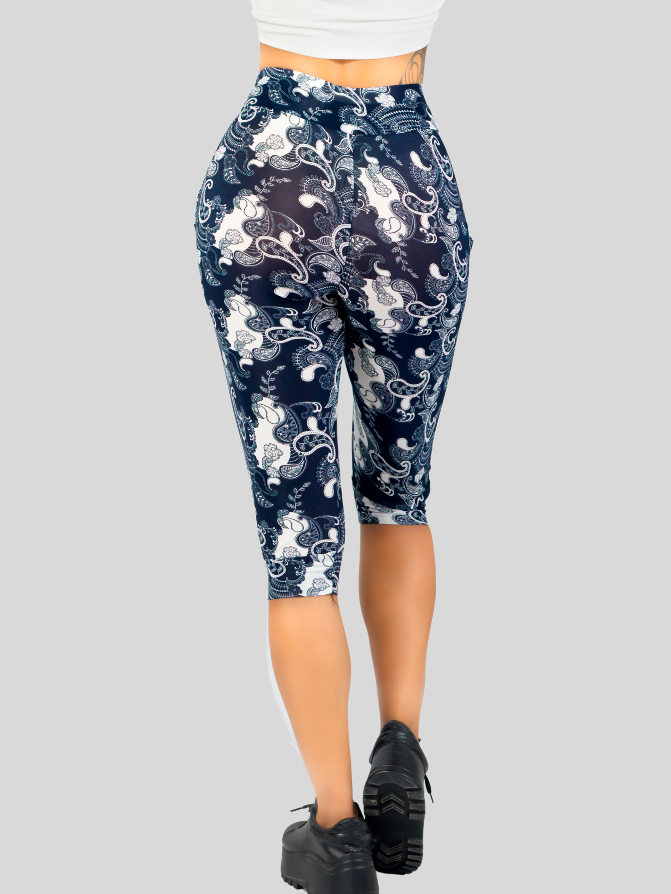 Foto 6 pulgar | Leggins Mujer Capris Bermuda Mallones Cap-011 Diseño 2 Mayon Mallas