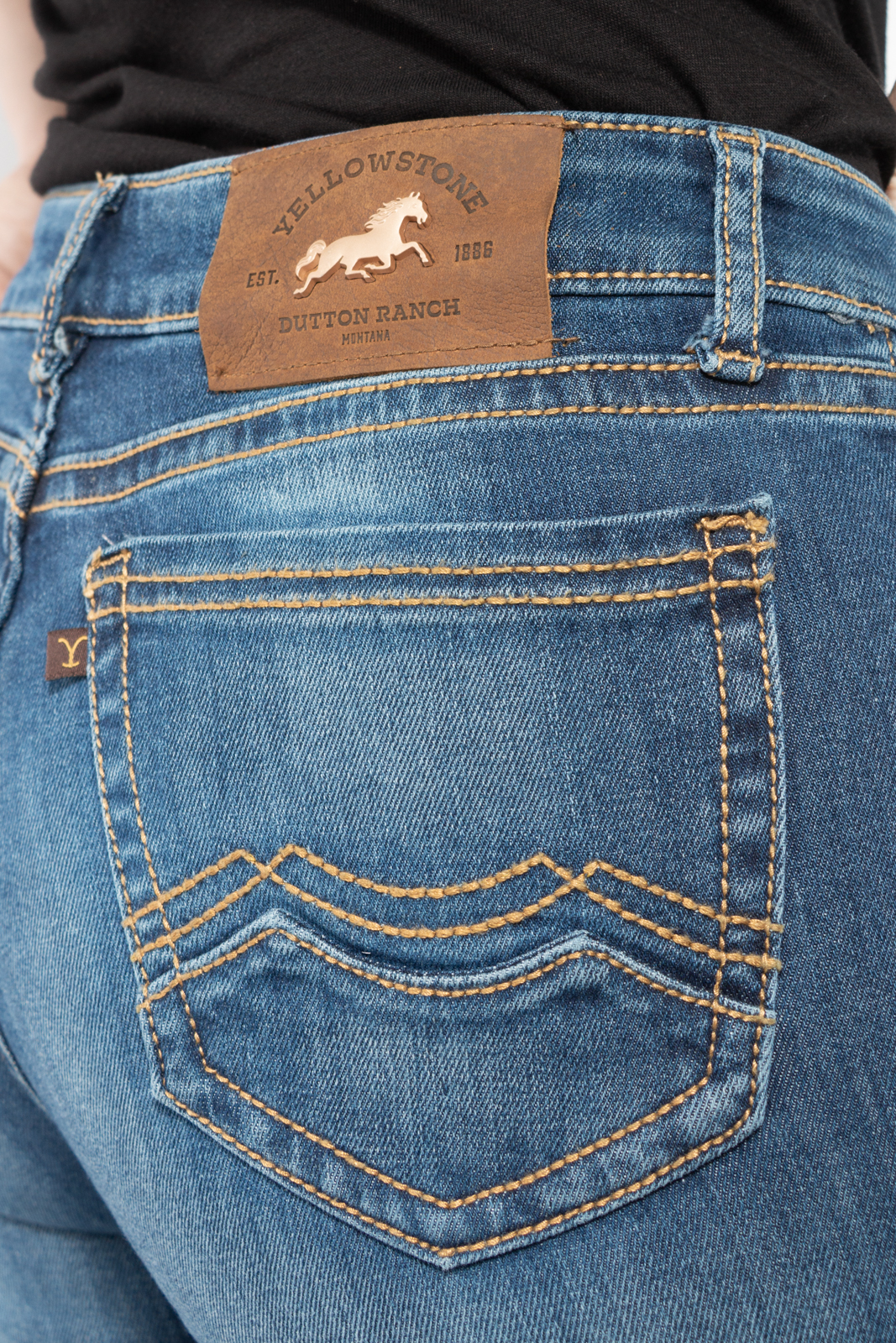 Foto 6 pulgar | Jeans Yellowstone Bootcut Dutton darkstoned