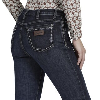 Foto 5 | Jeans Wrangler High Rise Boot Cut 923 color Azul para Mujer
