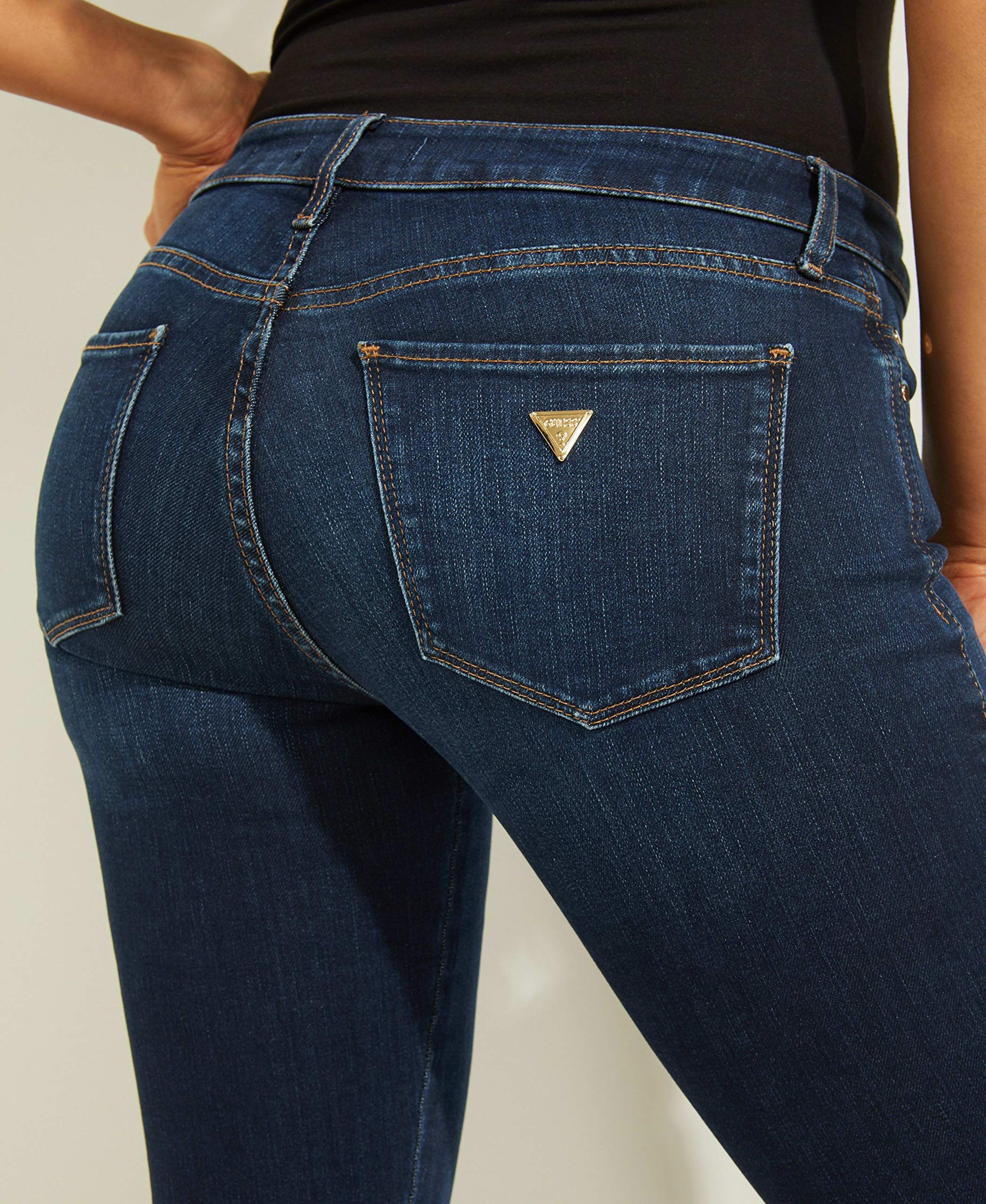 Foto 7 pulgar | Jeans Guess de Talle Medio Ajustados para Mujer - Venta Internacional
