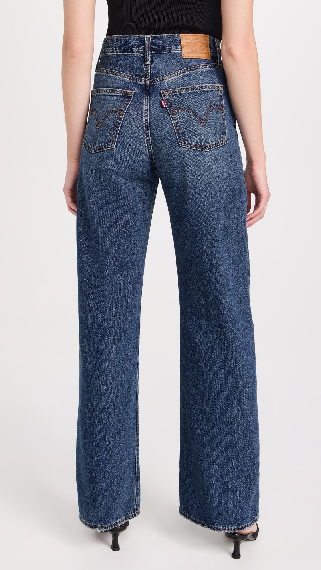 Foto 3 | Vaqueros Levi's Ribage De Pierna Ancha Para Mujer, Con Perímetro Polar, 26 - Venta Internacional.