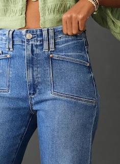 Foto 2 | Vaqueros Capri Bootcut Elegantes De Cintura Alta De Color Azul Oscuro Para Mujer - Venta Internacional.