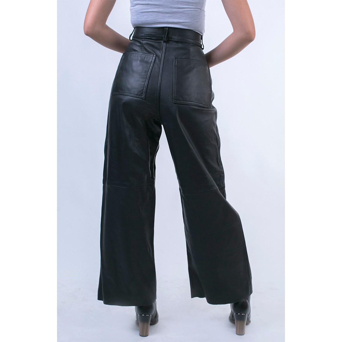 Foto 3 pulgar | Pantalón Piel Borrego Castelli Dama Negro Corte Oversize