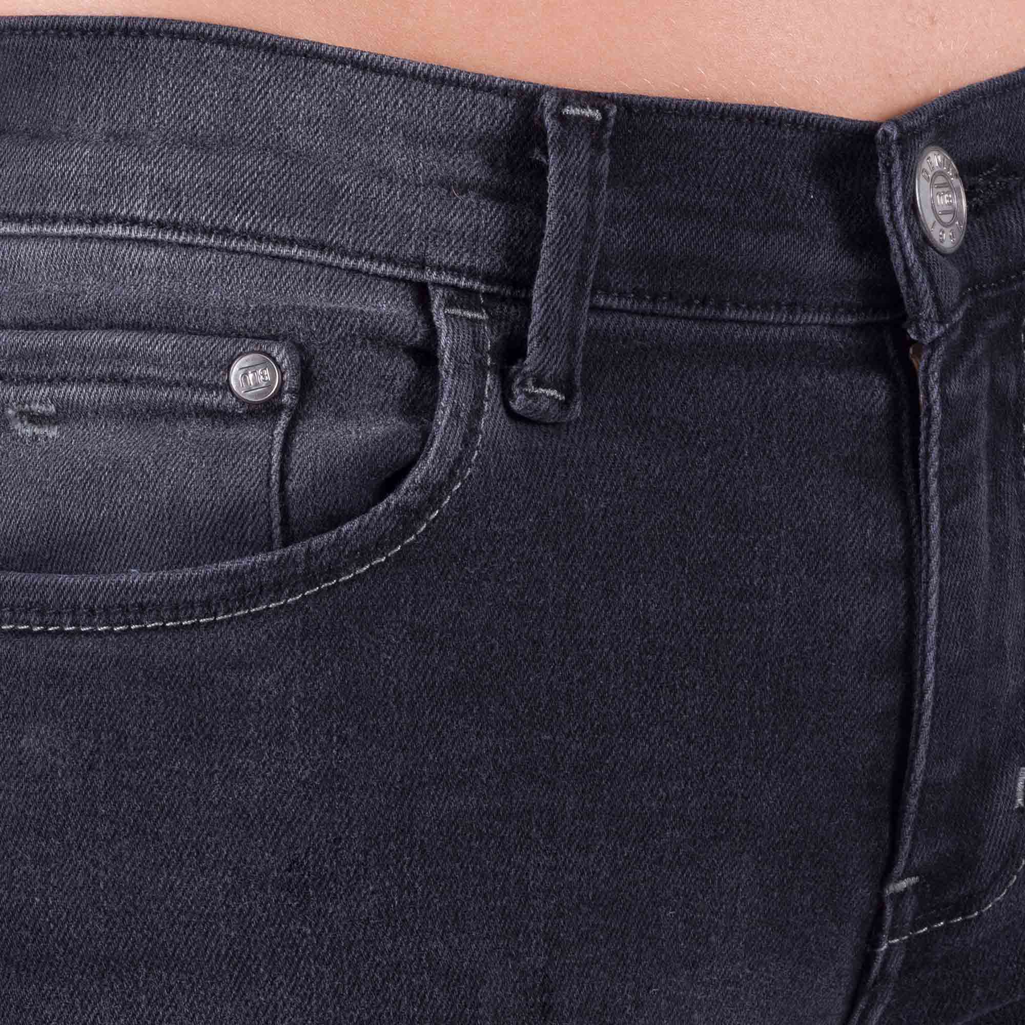 Foto 4 pulgar | Jeans Oggi 2212102 Mezclilla color Negro para Mujer