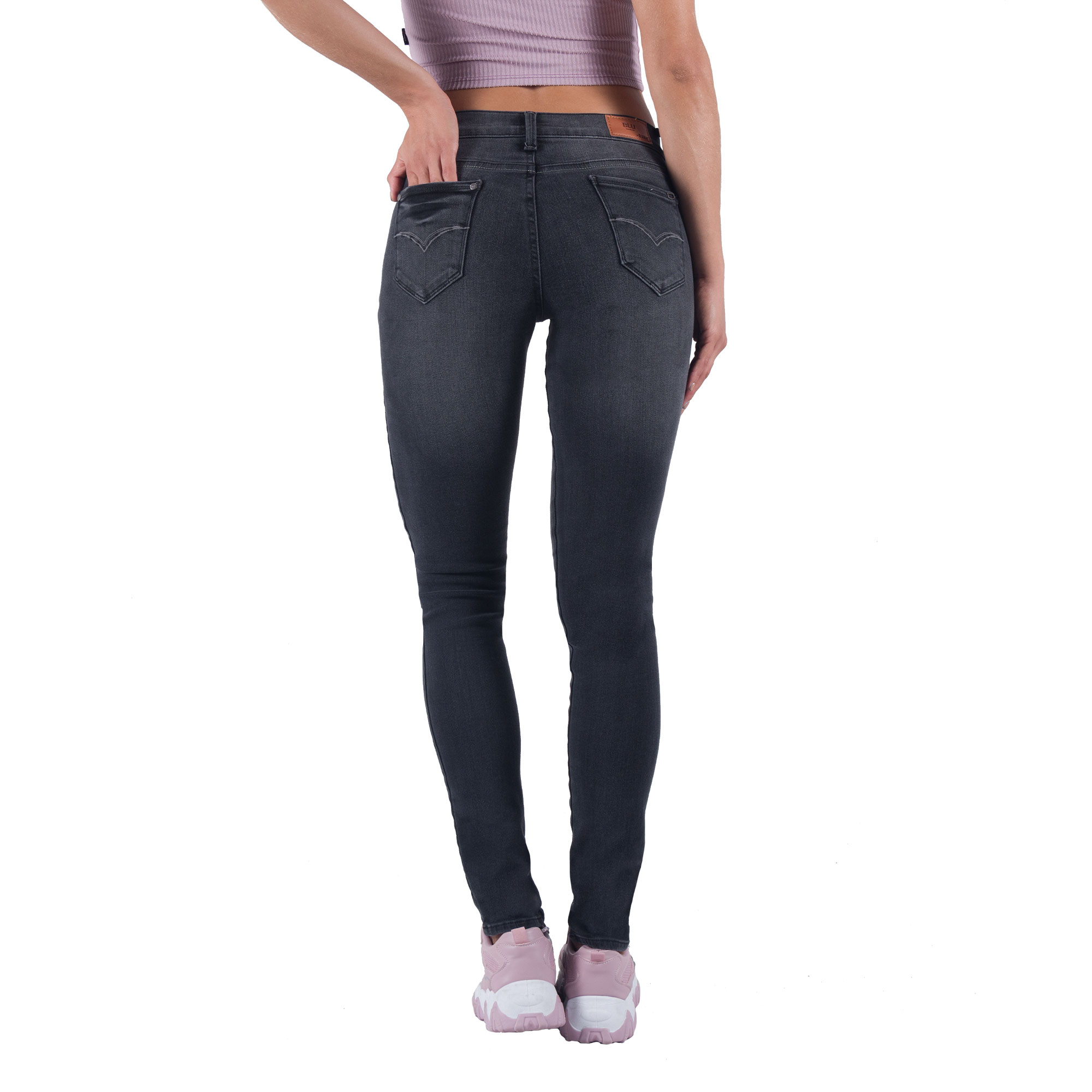 Foto 4 | Jeans Oggi 2212102 Mezclilla color Negro para Mujer