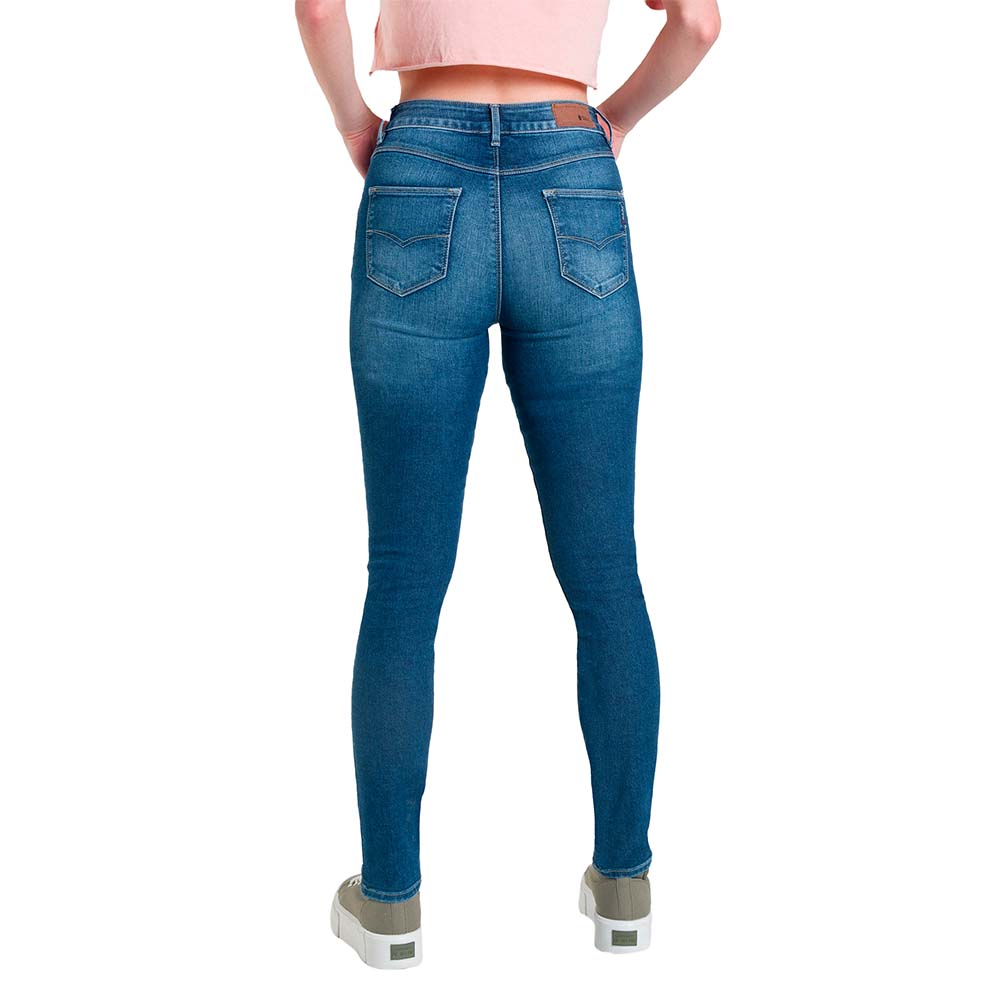 Foto 4 | Jeans Oggi 2222106 Mezclilla color Azul para Mujer