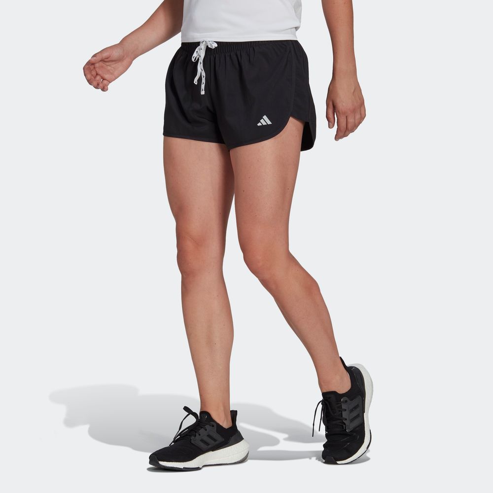 Foto 4 pulgar | Shorts Run It Adidas Negro Mujer