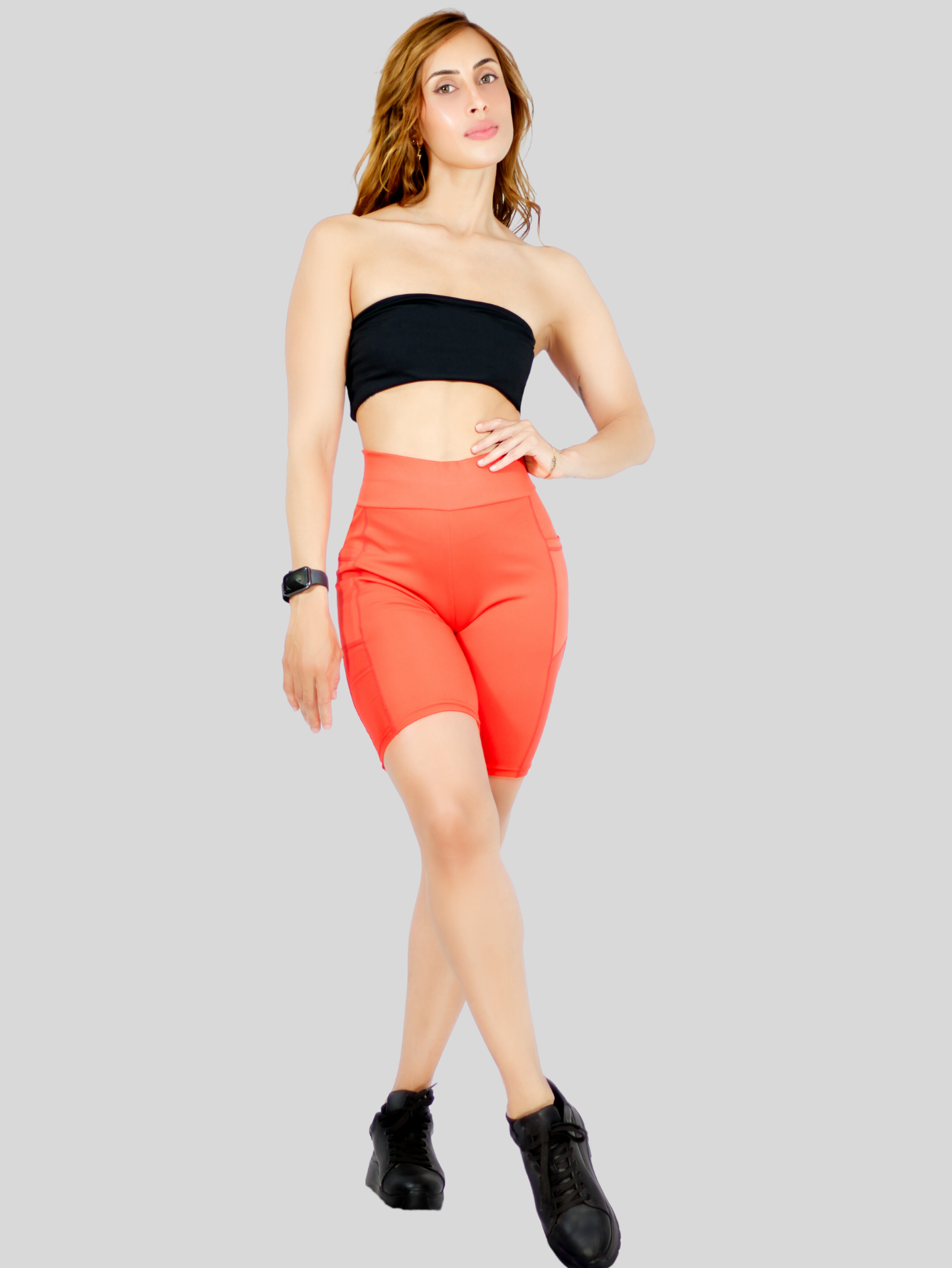Foto 3 pulgar | Short Deportivo Stretch Naranja con Bolsas Laterales para Mujer
