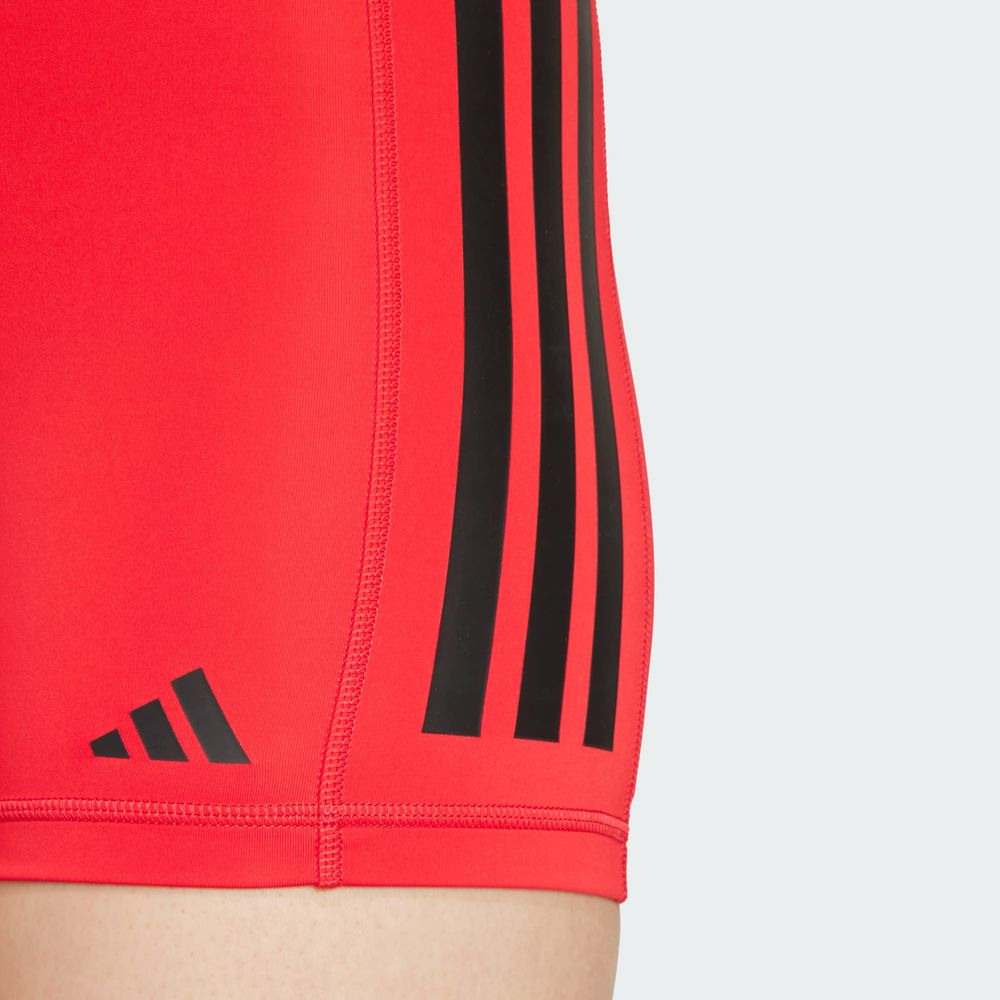 Foto 8 pulgar | Short 1/4 Optime 3 Franjas Adidas Rojo para Mujer