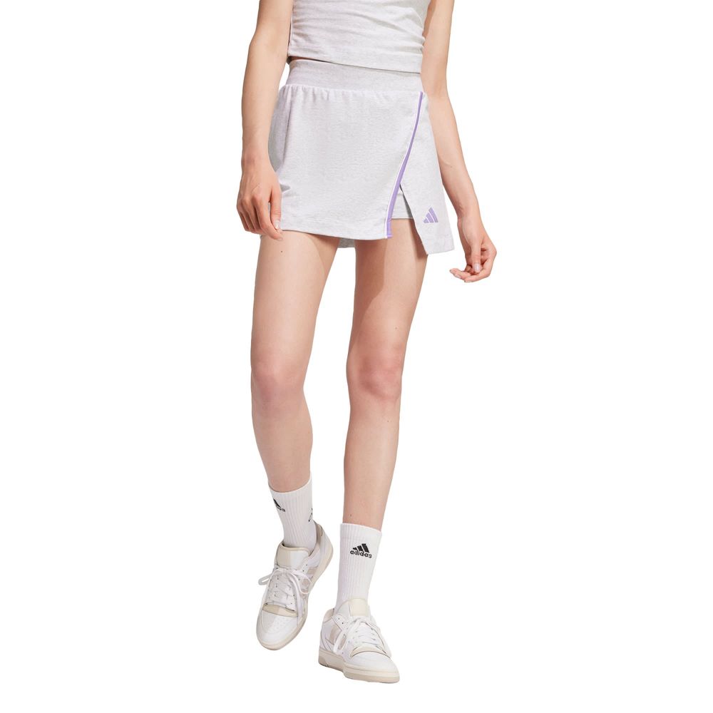 Foto 2 | Falda Essentials Adidas Gris Mujer