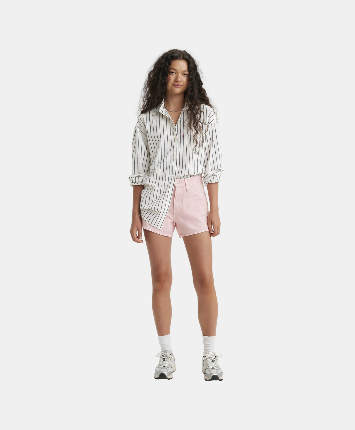 Foto 2 pulgar | Levi’s  Short '80s Mom Para Mujer