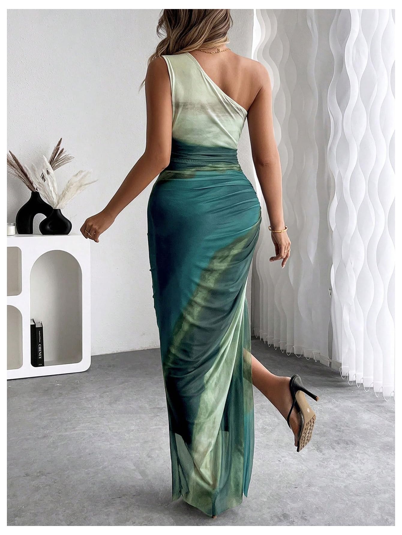 Foto 2 | Vestido Largo Wdirara Para Mujer Con Un Solo Hombro Fruncido, Anudado - Venta Internacional.