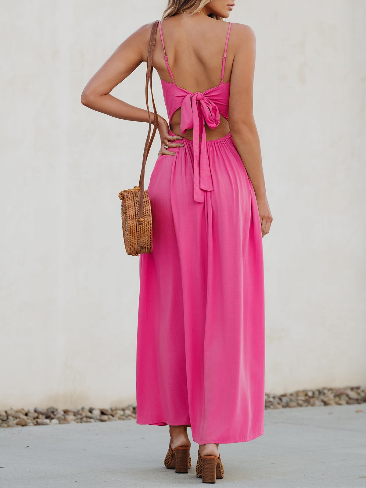 Foto 4 pulgar | Vestido Largo Cupshe Con Cuello En V Retorcido, Sin Mangas, Rayón Rosa Intenso - Venta Internacional.