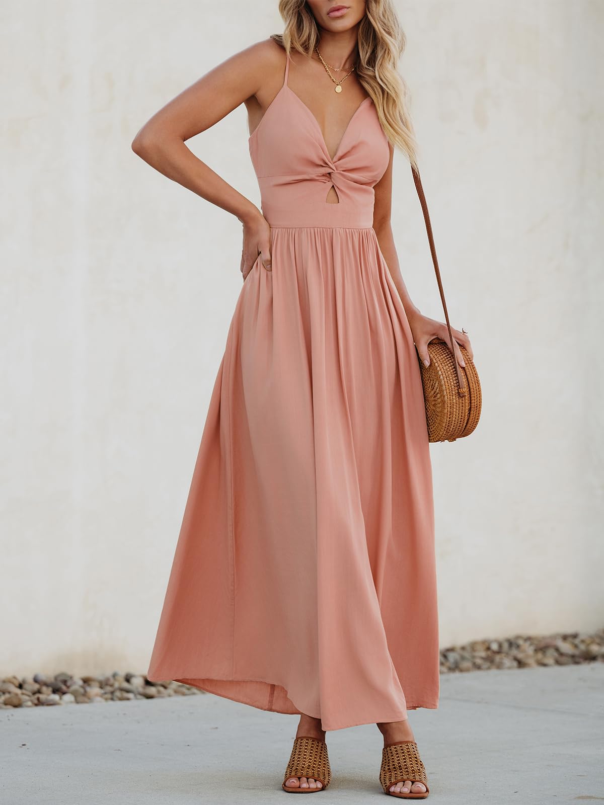Foto 2 | Vestido Largo Cupshe Con Cuello En V, Sin Mangas, Plisado, Corte Torcido, Rosa - Venta Internacional.