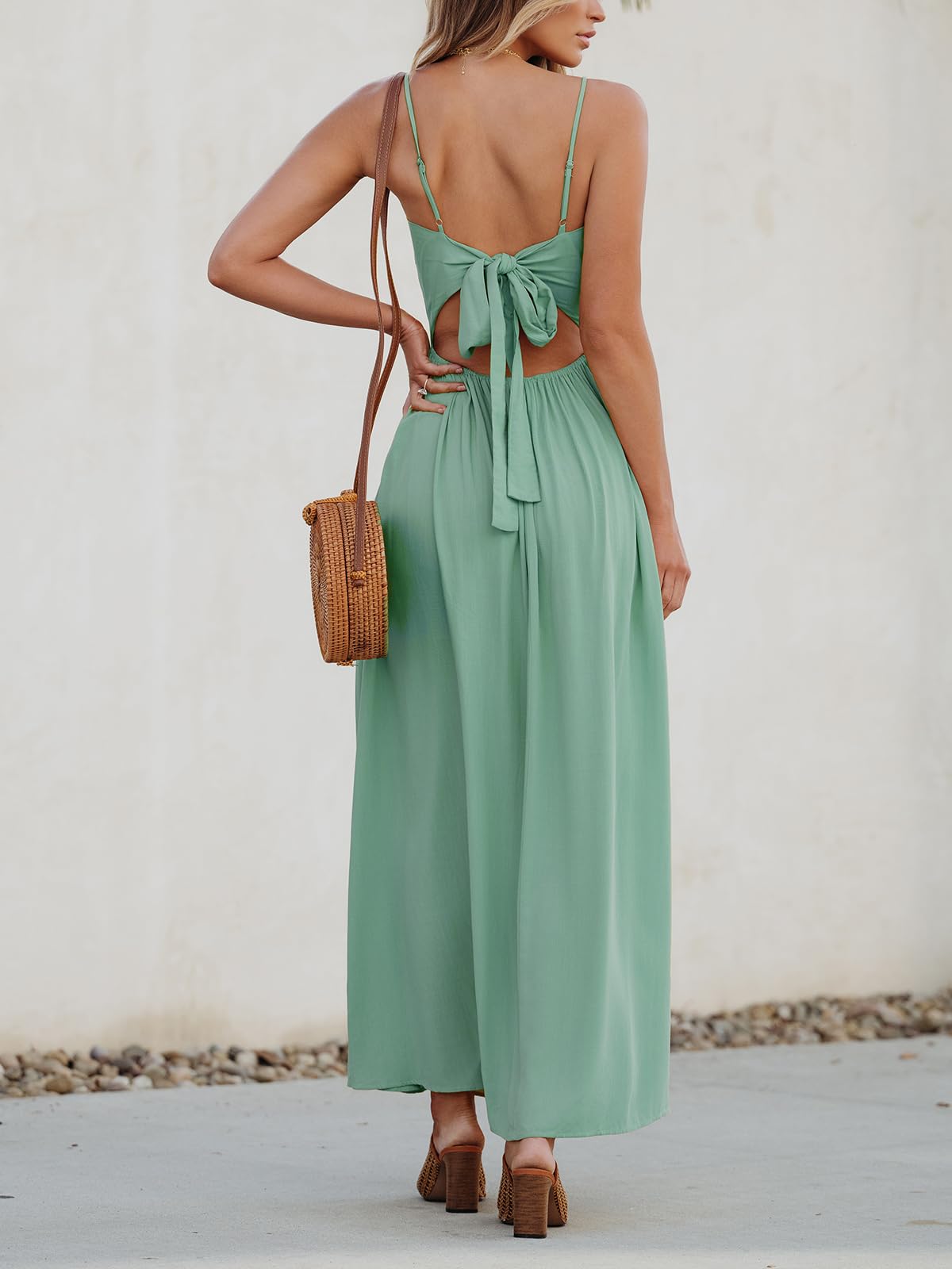 Foto 4 pulgar | Vestido Largo Cupshe Con Cuello En V Sin Mangas Y Tirantes Ajustables, Color Menta - Venta Internacional.