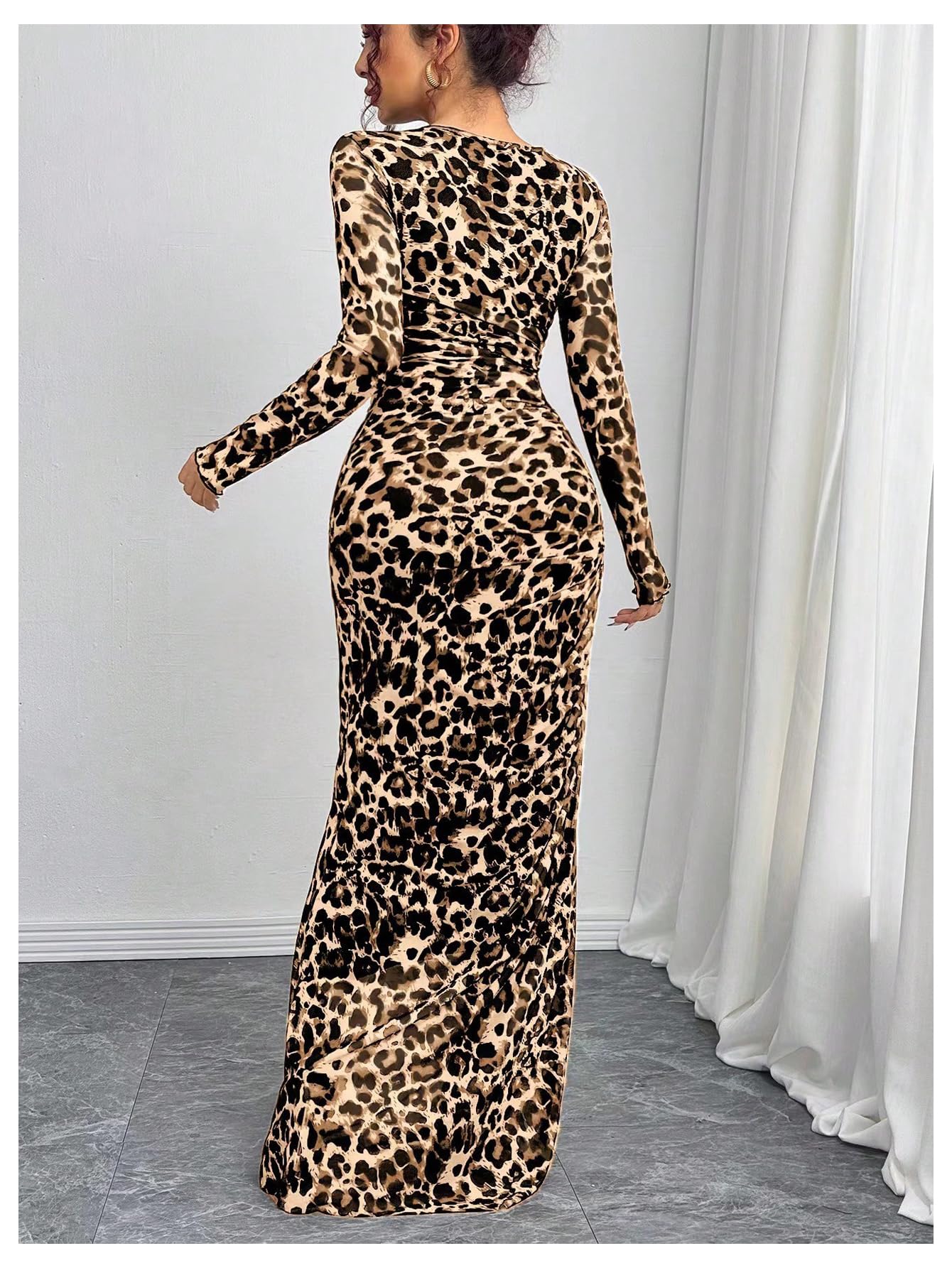 Foto 3 pulgar | Vestido Largo De Manga Larga Fruncido Con Estampado De Guepardo Verdusa Para Mujer - Venta Internacional.