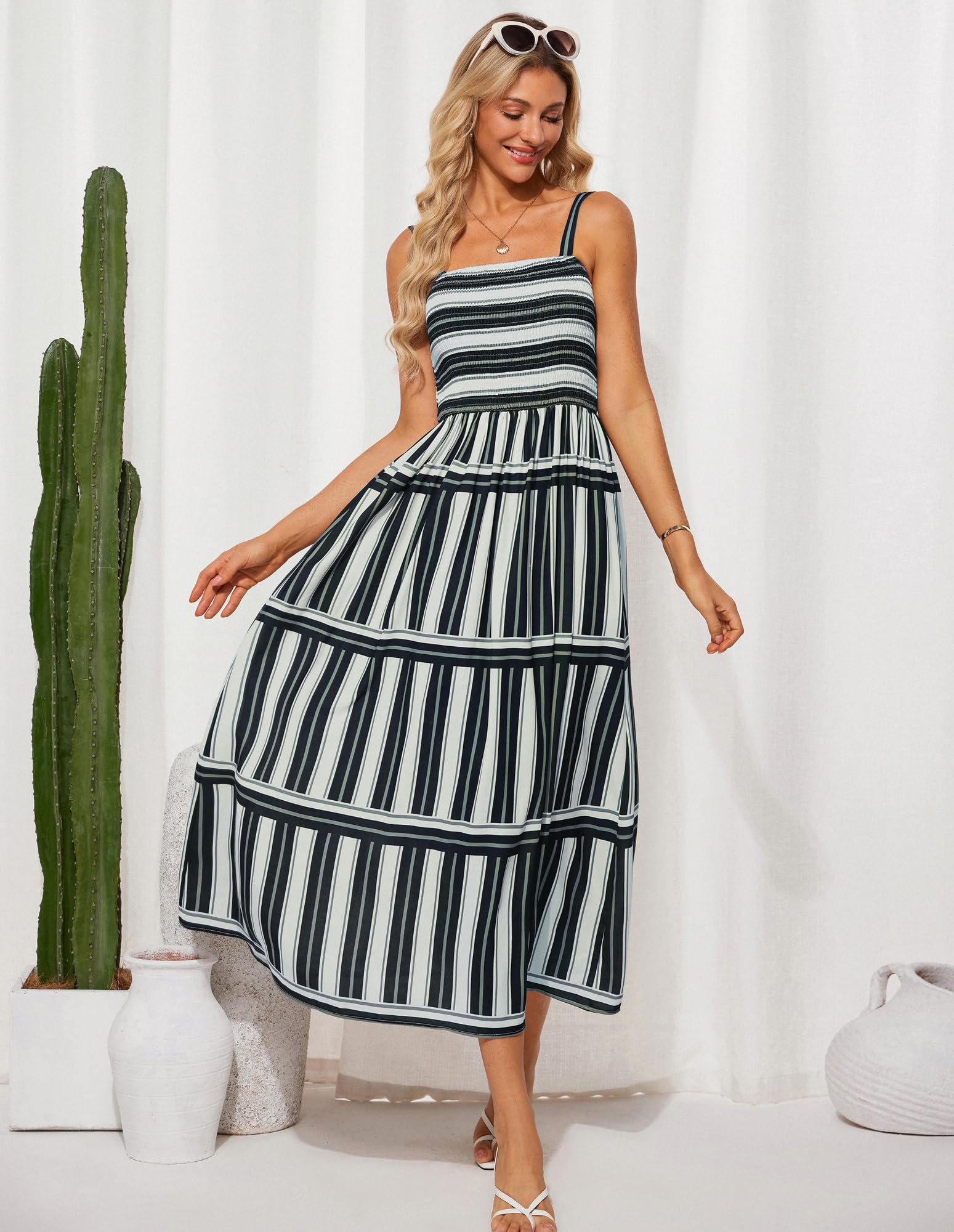 Foto 2 | Vestido Grace Karin Floral Maxi Para Verano, Playa, Negro Y Blanco - Venta Internacional.