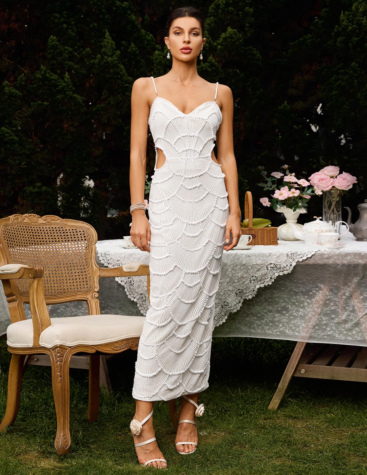 Foto 3 | Vestido De Noche Bella Barnett, Maxi Blanco Y Perlado Con Lentejuelas - Venta Internacional.