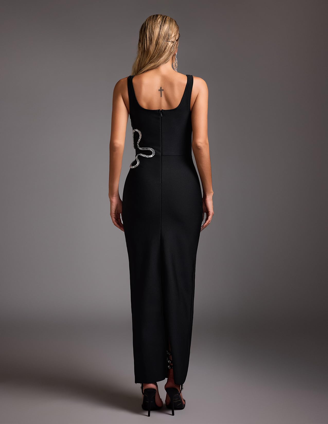 Foto 3 pulgar | Vestido Bella Barnett, Vendaje De Malla Con Tirantes Finos, Negro - Venta Internacional.