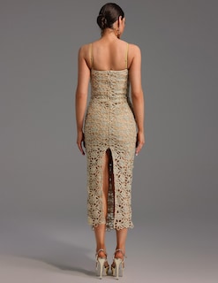 Foto 3 | Vestido Largo Ajustado Bella Barnett Beige Con Abertura Alta Y Abertura Alta - Venta Internacional.
