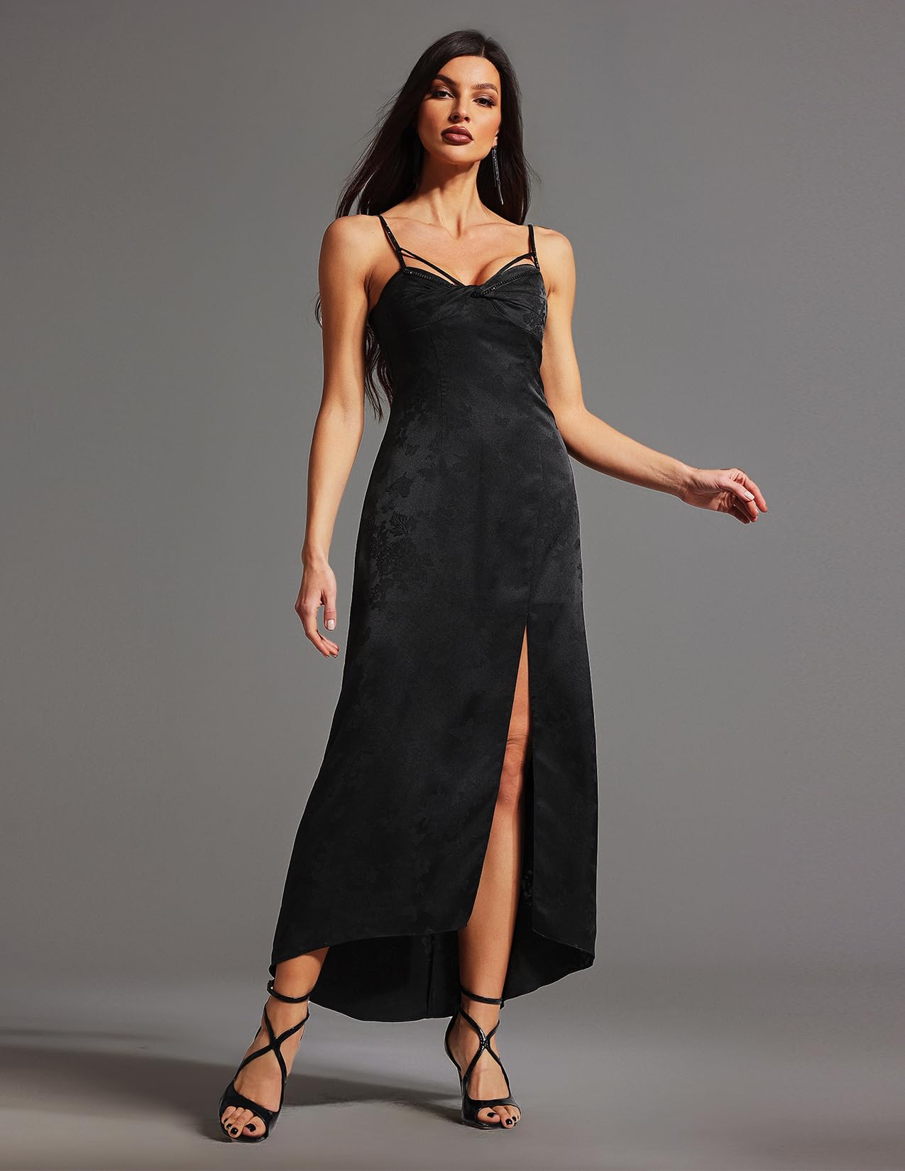 Foto 4 pulgar | Vestido Lencero Tsukko Bordado A Media Pierna Con Lentejuelas Negras Para Mujer - Venta Internacional.