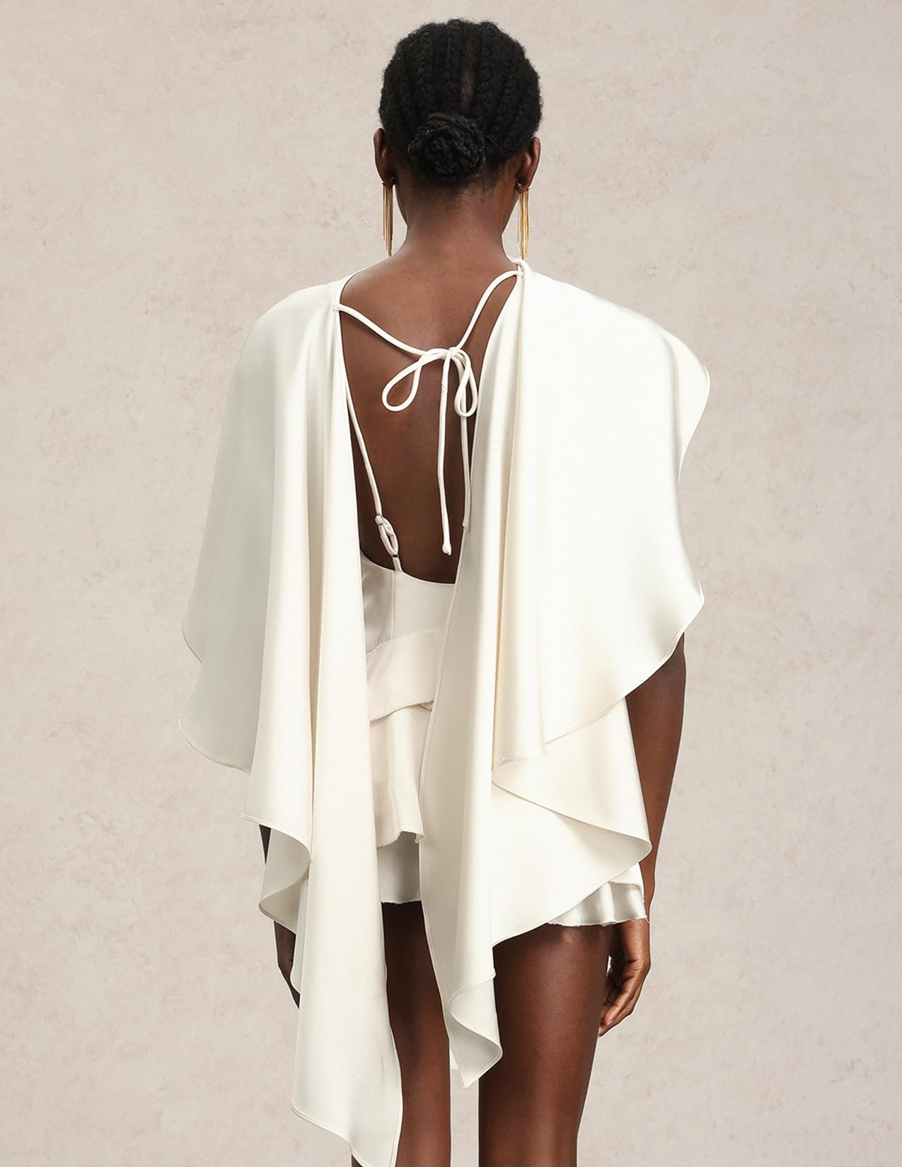 Foto 4 | Vestido Tsukko, Blanco, Sin Mangas, Sin Espalda, Escalonado, Mini Para Mujer - Venta Internacional.