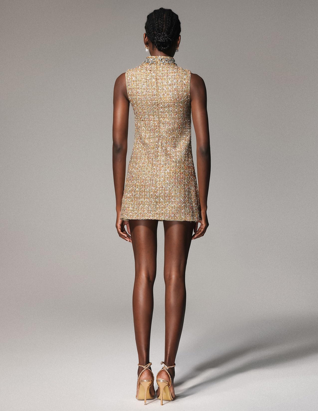 Foto 4 | Vestido De Cóctel Sin Mangas Con Cuello Alto Adornado Por Tsukko - Venta Internacional.