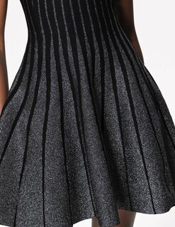 Foto 5 | Vestido Formal, Elegante Minivestido Negro Con Volantes Y Tiras De Tsukko - Venta Internacional.