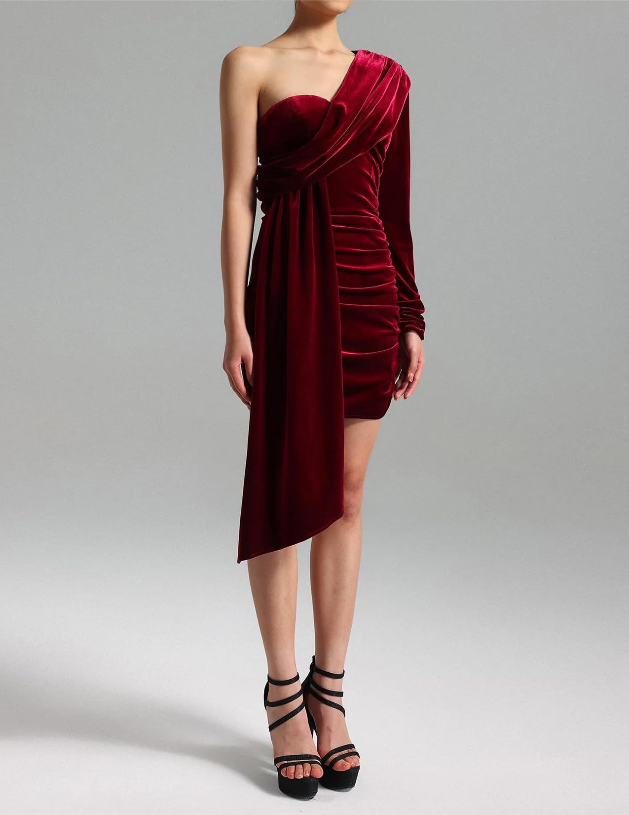 Foto 4 pulgar | Vestido Ajustado Plisado De Terciopelo Con Un Solo Hombro De Bella Barnett, Rojo - Venta Internacional.