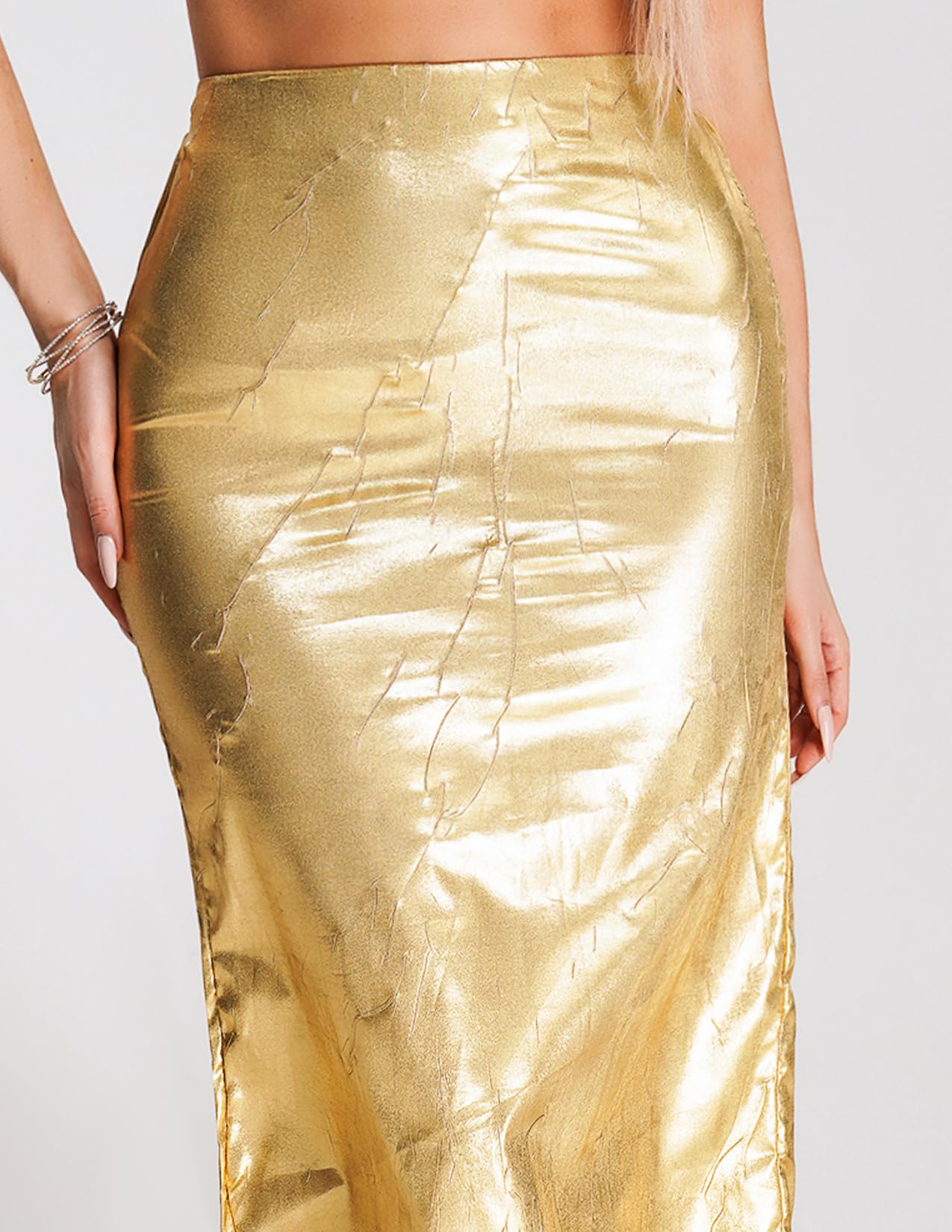 Foto 5 | Falda Bella Barnett Midi Dorada Fruncida Con Abertura Alta - Venta Internacional.