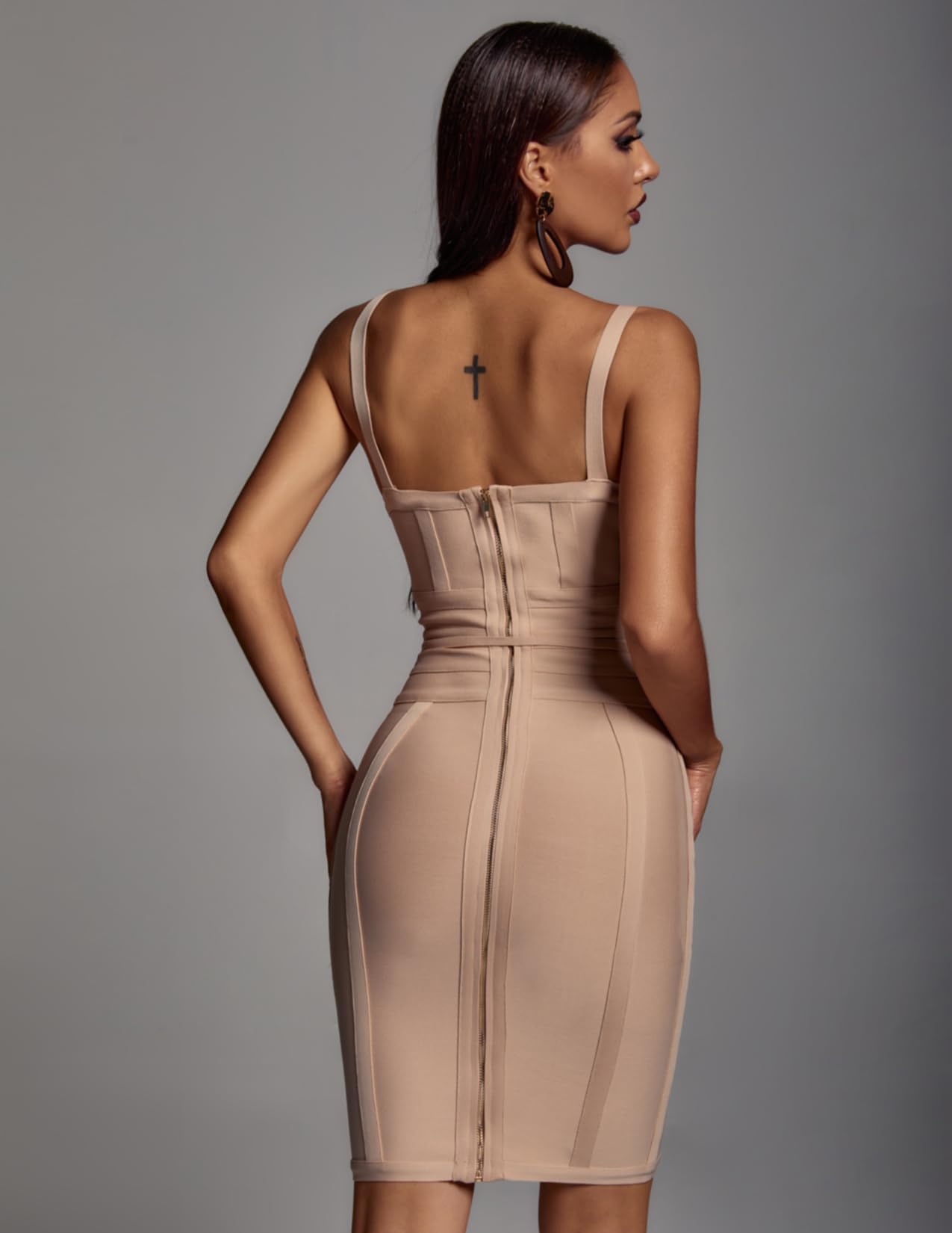 Foto 5 pulgar | Vestido Bella Barnett, Sexy, Vendaje, Corsé, Cuello En V, Sin Espalda - Venta Internacional.