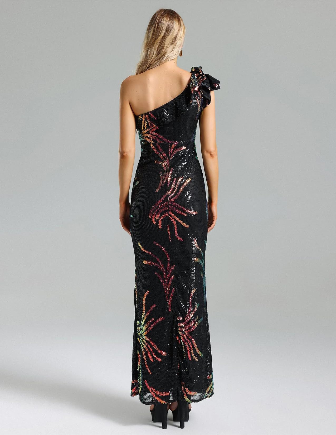 Foto 5 pulgar | Vestido Bella Barnett Negro Con Lentejuelas Y Volantes En Un Solo Hombro - Venta Internacional.