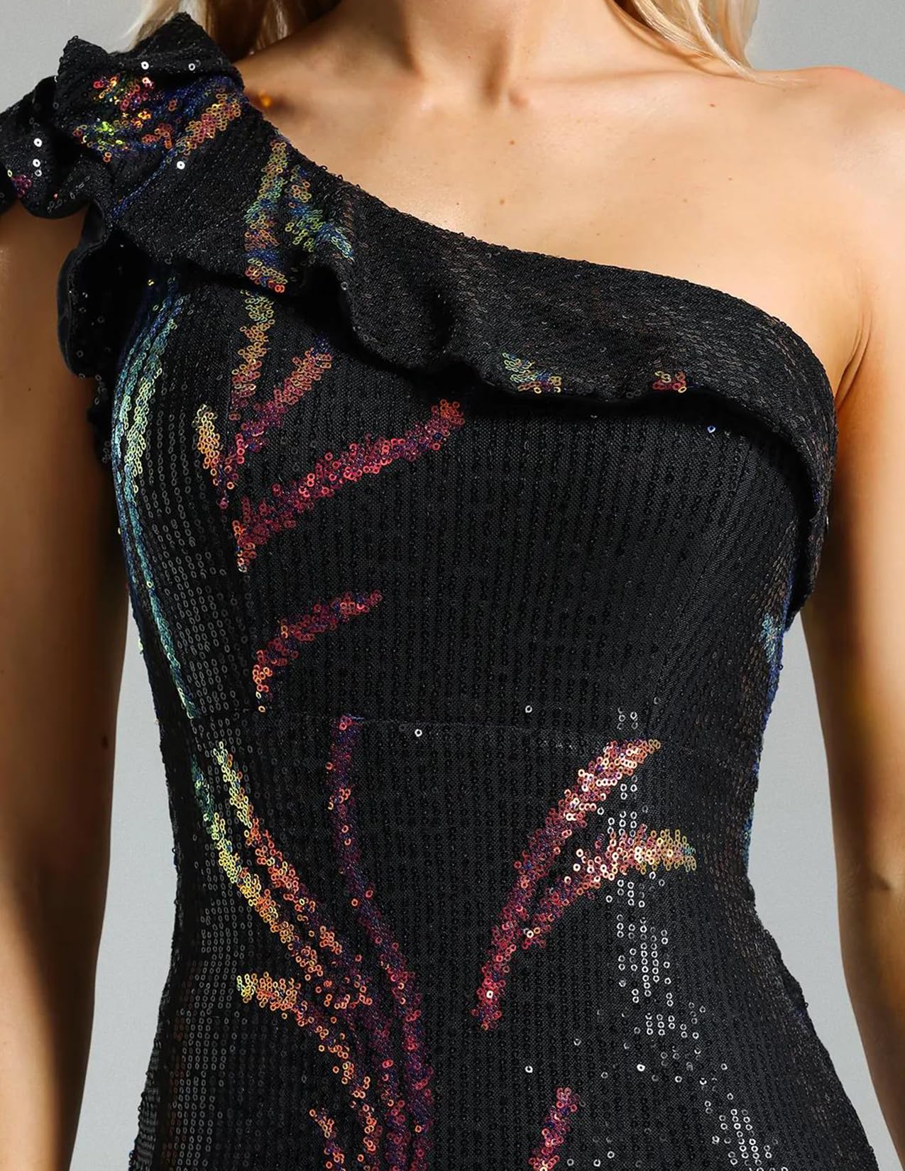 Foto 6 pulgar | Vestido Bella Barnett Negro Con Lentejuelas Y Volantes En Un Solo Hombro - Venta Internacional.