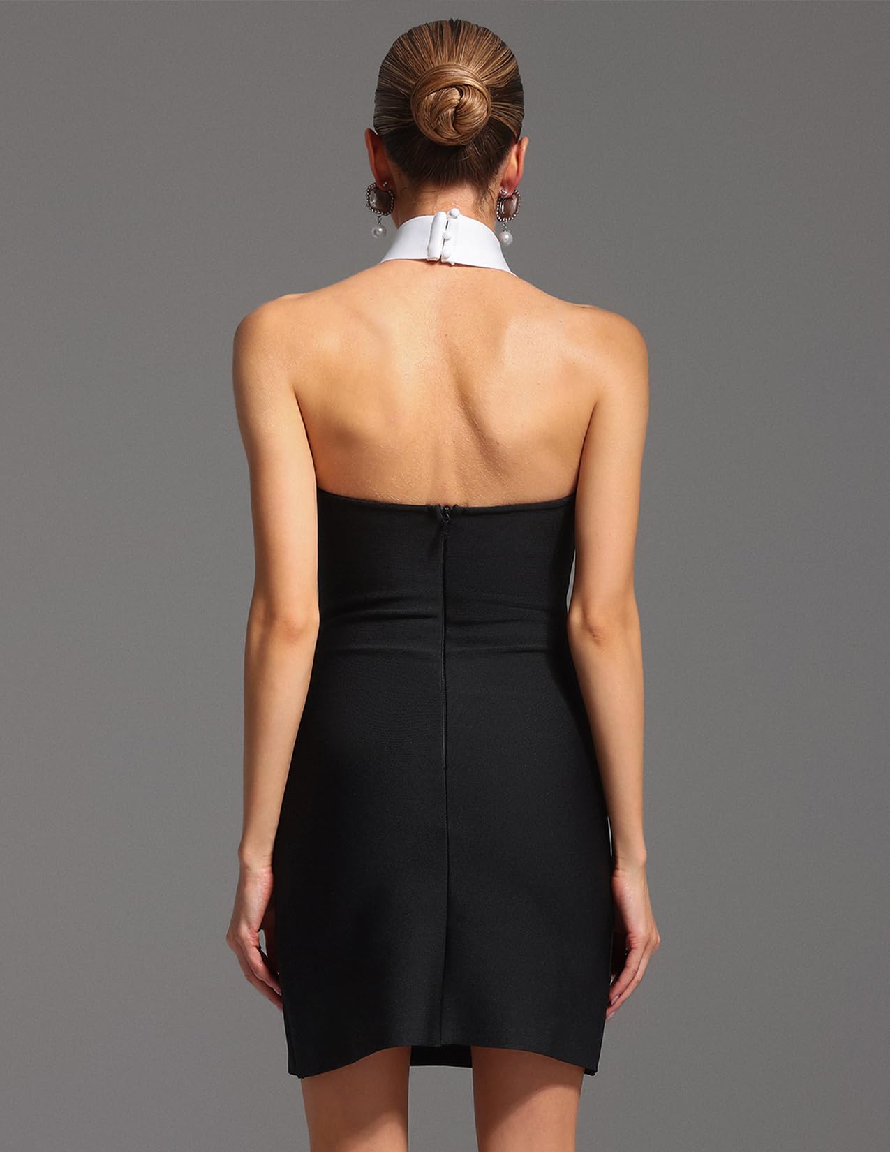Foto 4 | Vestido Bella Barnett Distintive White Cuello Halter Black - Venta Internacional.