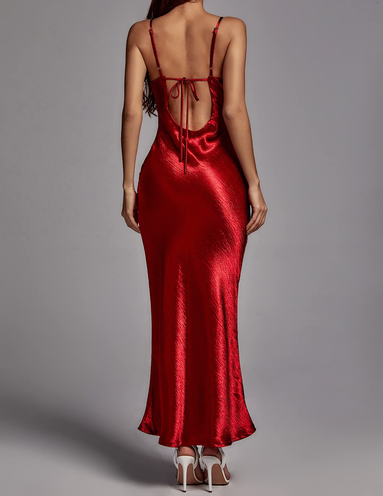 Foto 5 pulgar | Vestido Bella Barnett Satinado Con Tirantes Finos Sin Espalda, Rojo - Venta Internacional.