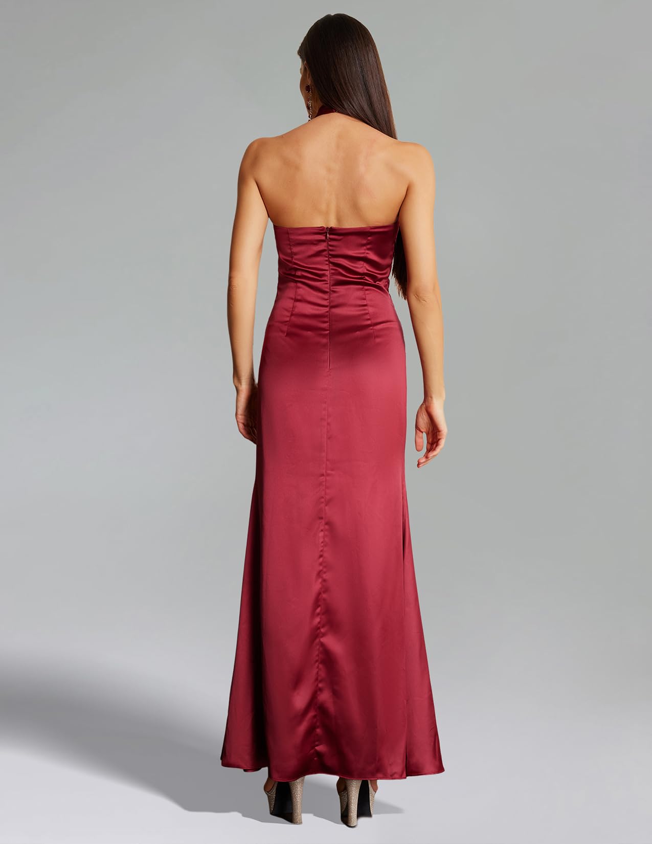 Foto 3 pulgar | Vestido Bella Barnett Halter Satén Plisado Cocktail Rojo Para Mujer - Venta Internacional.