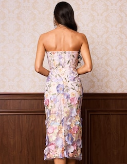Foto 3 | Vestido Bella Barnett 3d Con Flores Bordadas Con Estampado Floral Sin Tirantes - Venta Internacional.