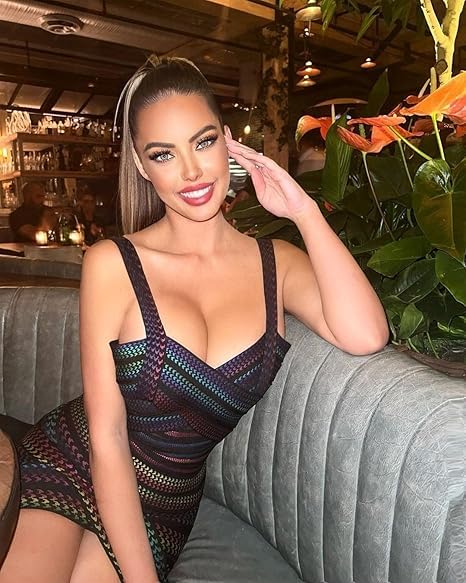 Foto 4 | Vestido Ajustado Bella Barnett Con Vendaje Arcoíris Y Tirantes Finos - Venta Internacional.