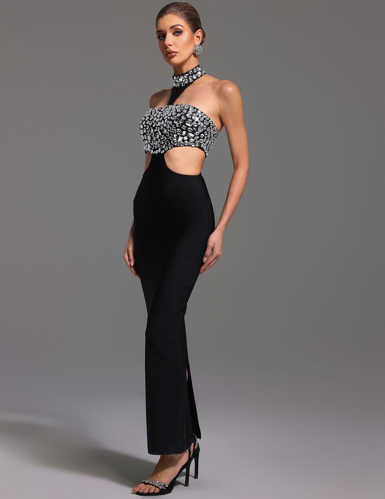 Foto 2 | Vestido Bella Barnett Opulent Halter Adornado Con Escote Negro - Venta Internacional.