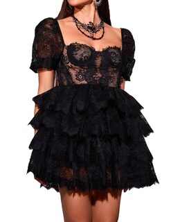Foto 1 | Vestido Bella Barnett Minivestido Gótico Negro De Encaje En A Y Malla - Venta Internacional.