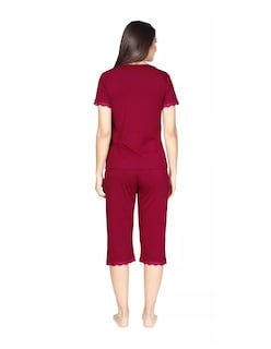 Foto 4 | Pijama De Manga Corta Y Pantalones Capri, Cuello V Y Encaje Color Rojo