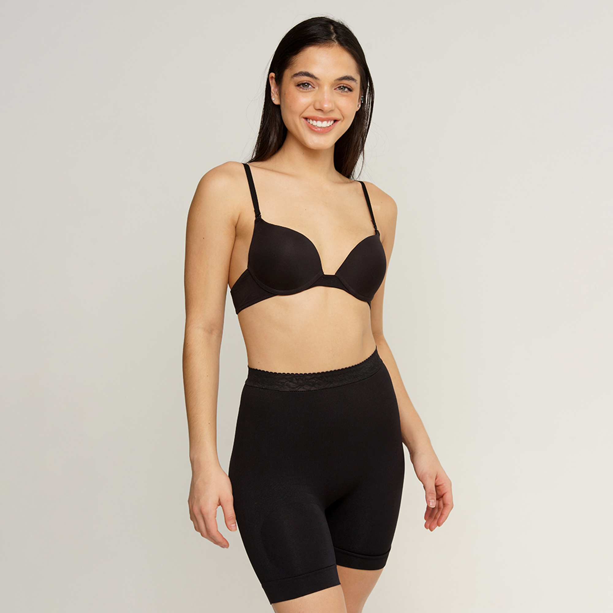 Bóxer Aylon  Control de Abdomen y Glúteos 402 Negro