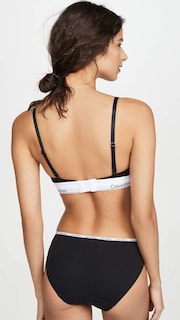 Foto 3 | Bralette Calvin Klein, Moderno, De Algodón, Ligeramente Forrado, Negro - Venta Internacional.