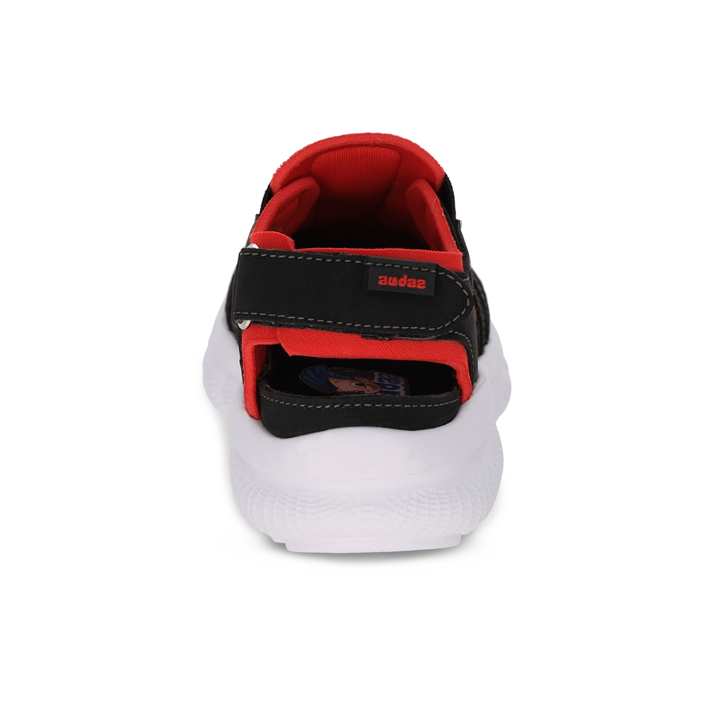 Foto 5 pulgar | Sandalias Casuales Audaz Negros con Detalles en Rojo y Ajuste Velcro para Niño