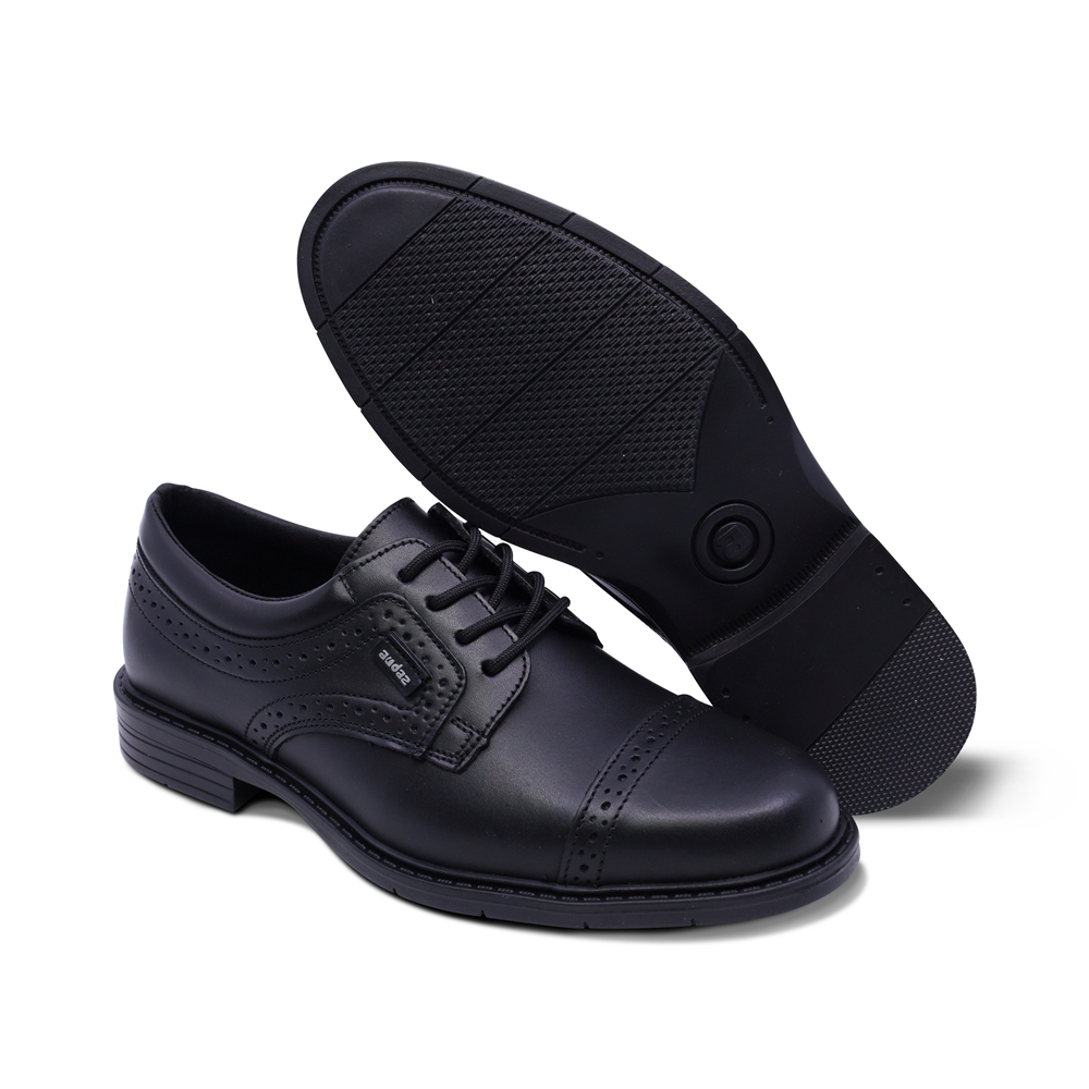 Foto 8 pulgar | Zapato Escolar Audaz Para Niño De Piel Negro Adams Con Diseño Perforado